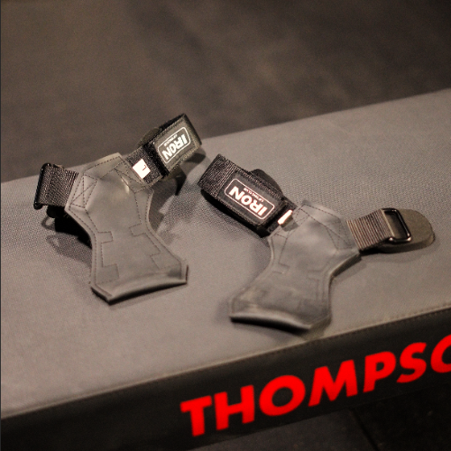 IRON LIFTING GRIPS