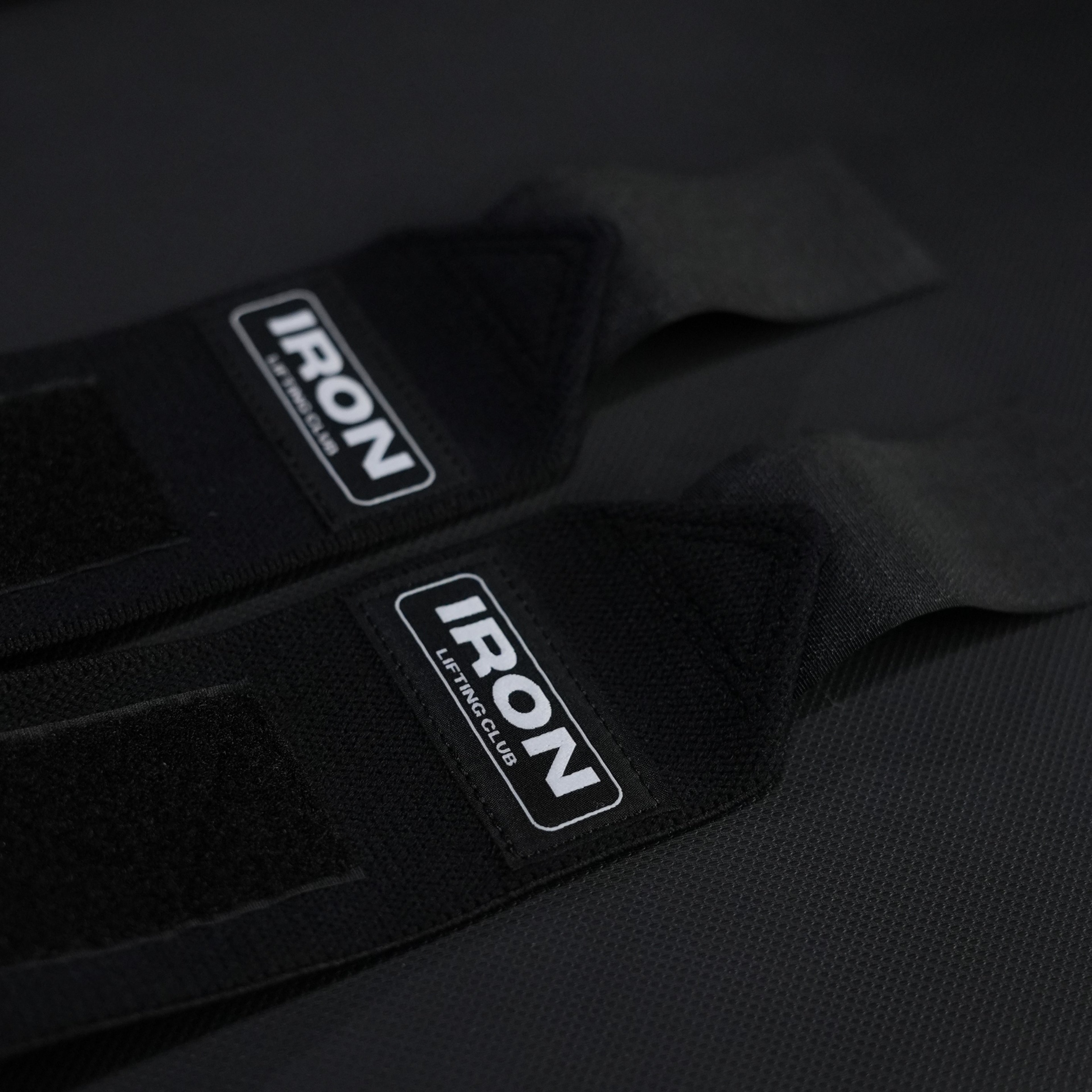 IRON WRIST WRAPS - 18" WEIGHTLIFTING SUPPORT